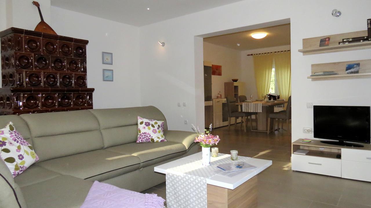 Ane Apartment Loborika Εξωτερικό φωτογραφία