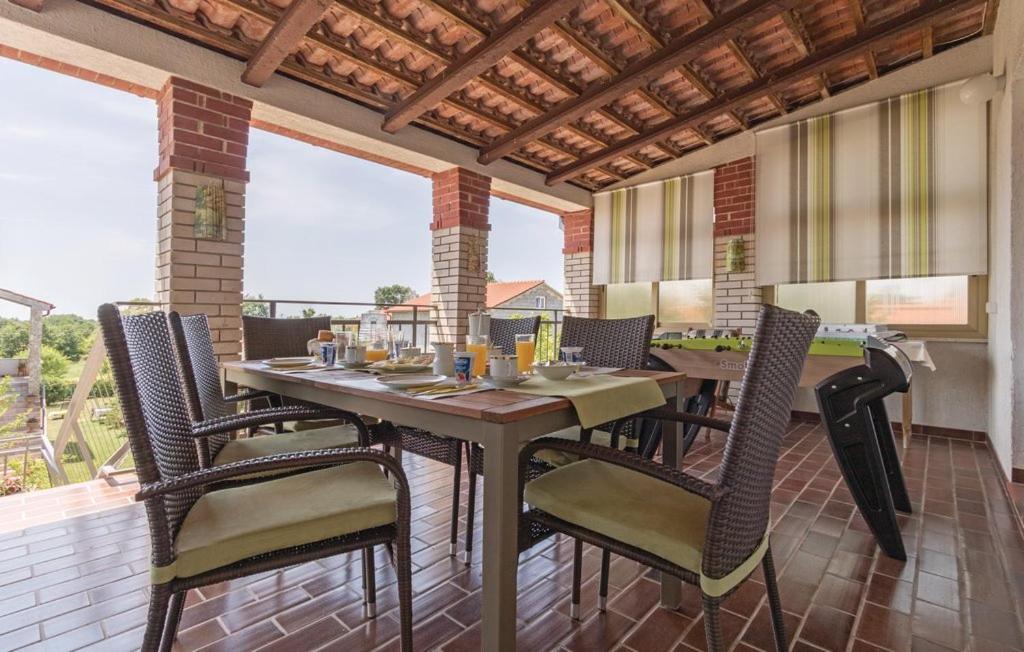 Ane Apartment Loborika Εξωτερικό φωτογραφία